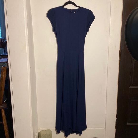Reformation Dresses & Skirts - Reformation cocktail dress